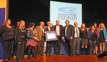 Integrantes del Banco Central del Uruguay reciben premio por su gestión