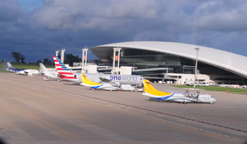 Aeropuerto Internacional de Carrasco