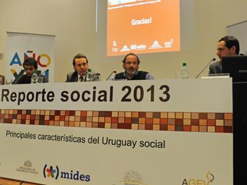 Presentación de la cuarta edición de Reporte Social 2013 en Torre Ejecutiva
