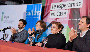 Marina Arismendi y Edith Moraes en inauguración de usina cultural