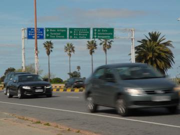 Auto en la rambla