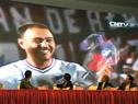Homenaje recibido en China por el ex futbolista Álvaro Recoba