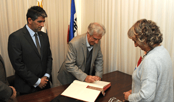 Tabaré Vázquez traspasa el mando presidencial a Raúl Sendic