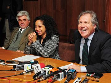 Ministro de Ganadería, Tabaré Aguerre, embajadora Julissa Reynoso y canciller Luis Almagro