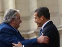 Presidente Mujica arribó a Lima con expectativas de dialogar con autoridades de la región