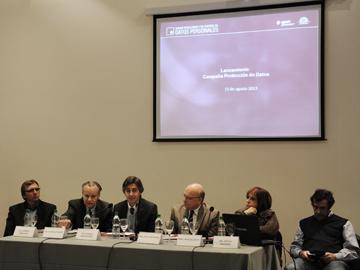 Presentación de la campaña sobre el uso de datos personales “Tus datos valen. Cuidalos”