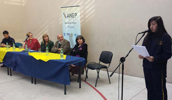 Evento en el Liceo Nº 54