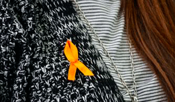 Lazo naranja por prevención del suicidio