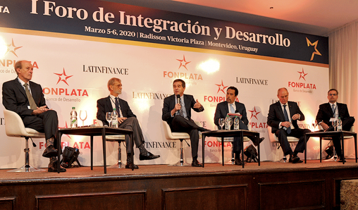 Ernesto Talvi en el I Foro de Integración y Desarrollo