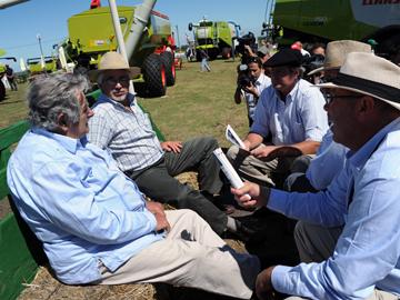 Mujica en la Expo Activa
