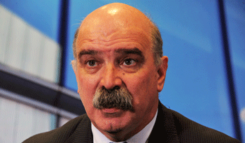 Director de Descentralización e Inversión Pública, Pedro Apezteguía
