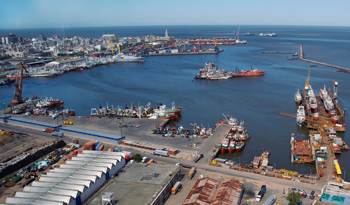 José Mujica: “No hay forma más barata de transportar mercadería que por la vía fluvial y marítima” José Mujica: “No hay forma más barata de transportar mercadería que por la vía fluvial y marítima”