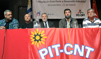 Ministro Kreimerman e integrantes del PIT-CNT en seminario “Minería de gran porte y desarrollo industrial”