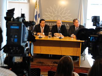 Autoridades en conferencia de prensa tras el Consejo de Ministros