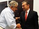 Presidente José Mujica recibe al presidente de Islas Canarias Paulino Rivero Baute