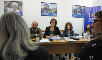 Marina Arismendi con organizaciones de la sociedad civil de Rocha