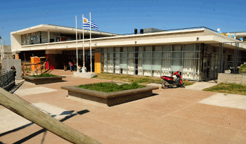 Escuela pública en barrio barrio Sarandí, Montevideo