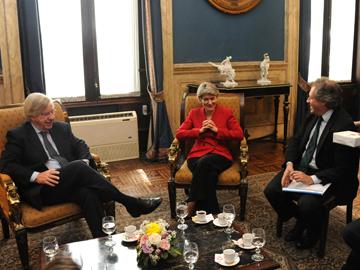 Astori y Almagro reunidos con Bokova