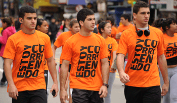 Jóvenes participantes de 5k del INJU