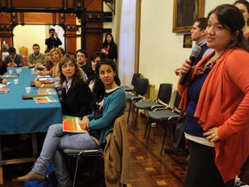 Primera sesión del Diploma en Educación Financiera que se desarrolla en el Palacio Estévez