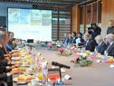 Encuentro entre Vázquez con empresarios y gerentes de empresa en la Ciudad Grupo Santander