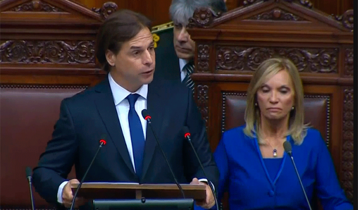 Luis Lacalle Pou y Beatriz Argimón