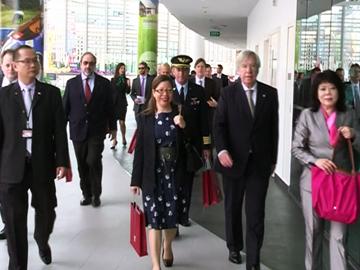 Vicepresidente Danilo Astori y delegación oficial en Vietnam y Singapur