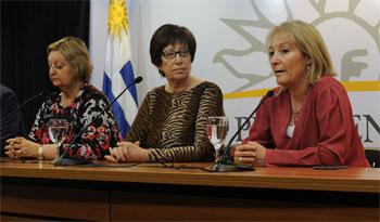 Liliam Kechichian, Marina Arismendi y Carolina Cosse