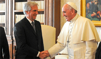 Tabaré Vázquez junto a papa Francisco Tabaré Vázquez junto a papa Francisco
