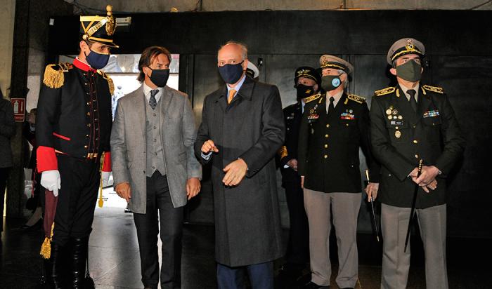 Presidente Lacalle Pou en reapertura del Mausoleo a Artigas