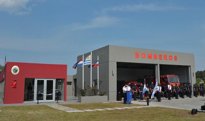 Inauguración destacamento de Bomberos en barrio Carrasco