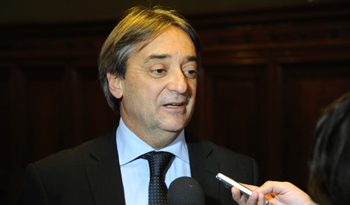 Secretario Nacional de Deporte, Fernando Cáceres