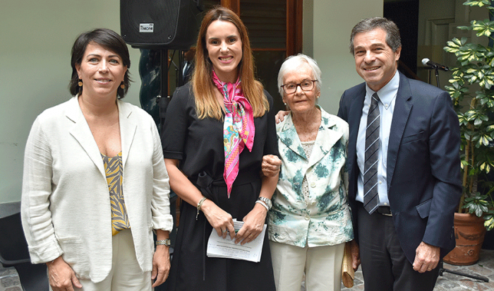 Mireia Villar, Carolina Ache, Belela Herrera y Ernesto Talvi