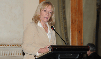 Ministra Carolina Cosse en el evento “Electromovilidad: una oportunidad para su empresa”