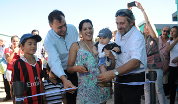 Ministro Beltrame inaugura viviendas junto a vecinos Ministro Beltrame inaugura viviendas junto a vecinos