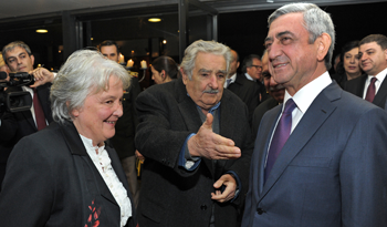 Mujica homenajeó a su par armenio, Serzh Sargsyan