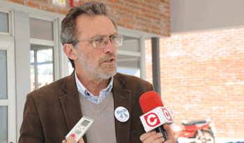 Consejero e Educación Inicial y Primaria, Héctor Florit