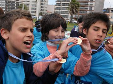 Niños jugando