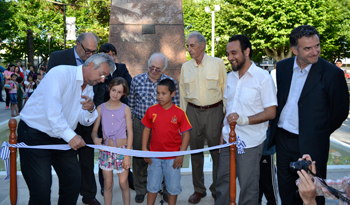 Inauguración de obras de Plaza Constitución de la ciudad de Pando