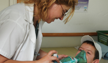 Trabajadora de la salud en funciones
