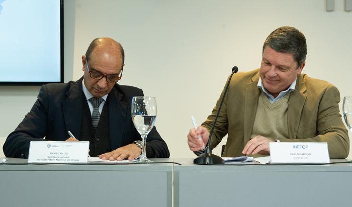 Radío y Darscht