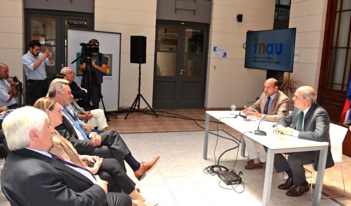 Ministro de Desarrollo Social, Martín Lema y presidente de INAU, Pablo Abdala, informan sobre políticas para primera infancia y adolescencia