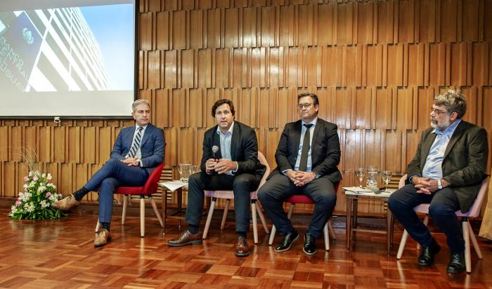 Autoridades de BCU y organizadores de las Jornadas presentan el evento