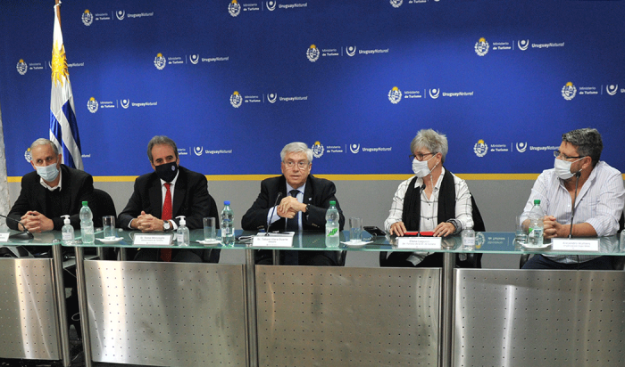 Autoridades del Ministerio de Turismo
