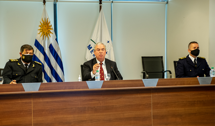 Ministro Luis Alberto Heber en reunión virtual con sus pares del Mercosur