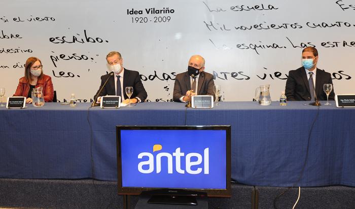 Autoridades de Antel, MEC y ANII