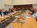 Vázquez se reunió con los representantes de los partidos políticos Vázquez se reunió con los representantes de los partidos políticos
