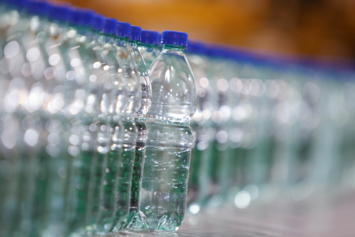 Botellas de plástico