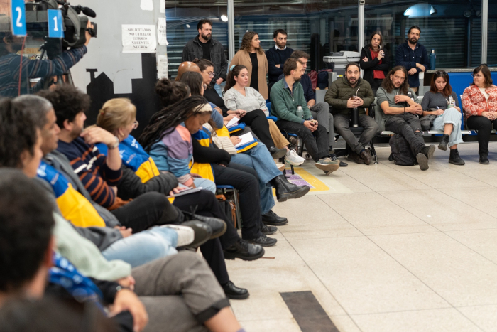 Civila junto a nuevos integrantes de equipos itinerantes