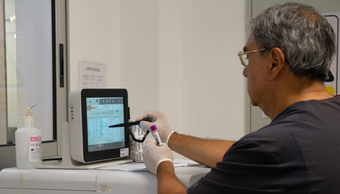 Funcionario del Servicio Nacional de Sangre